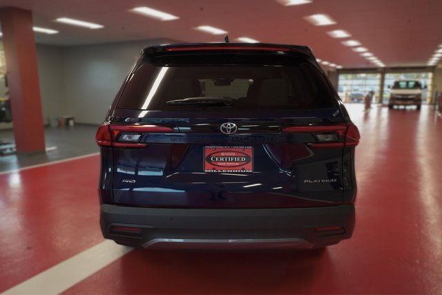 Used 2024 Toyota Grand Highlander Platinum image 6