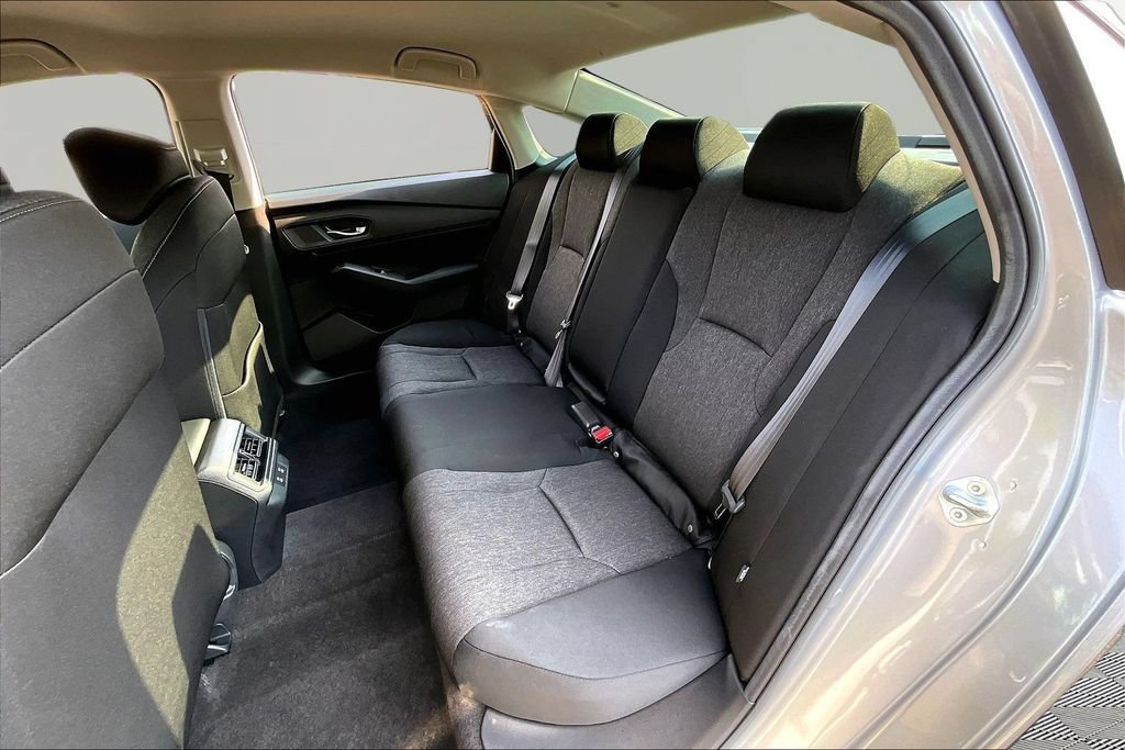 Used 2025 Honda Accord LX image 18