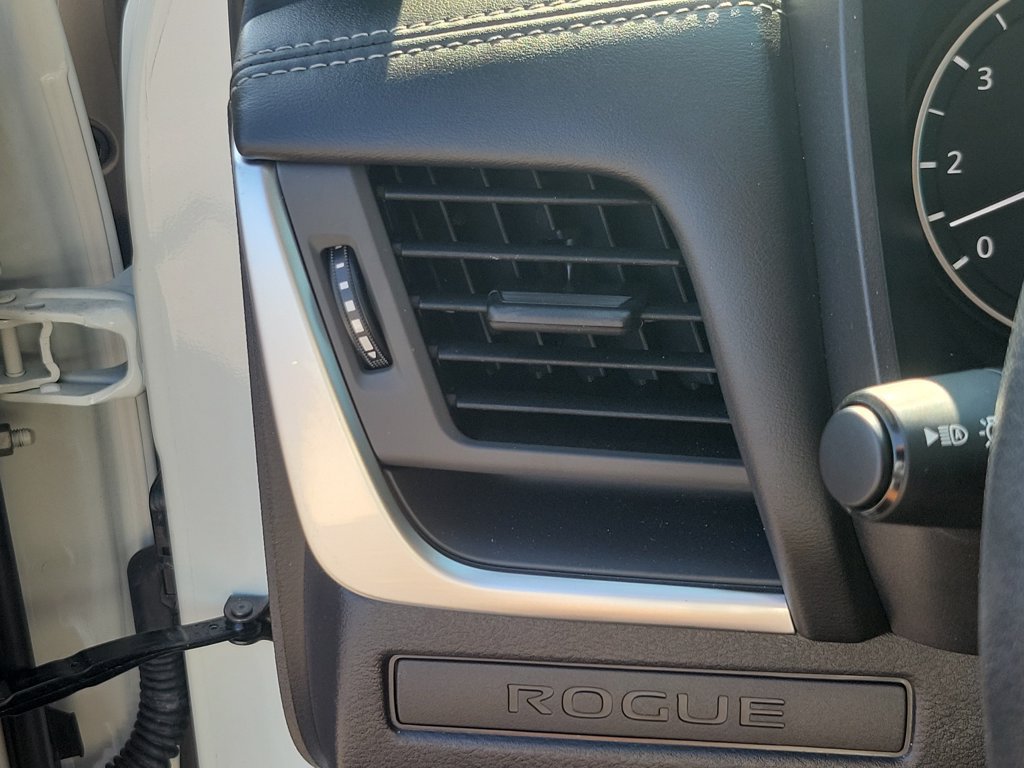 Certified 2026 Nissan Rogue S FWD image 30