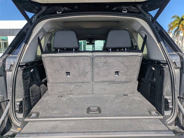Used 2021 BMW X7 xDrive40i w/ Premium Package image 16