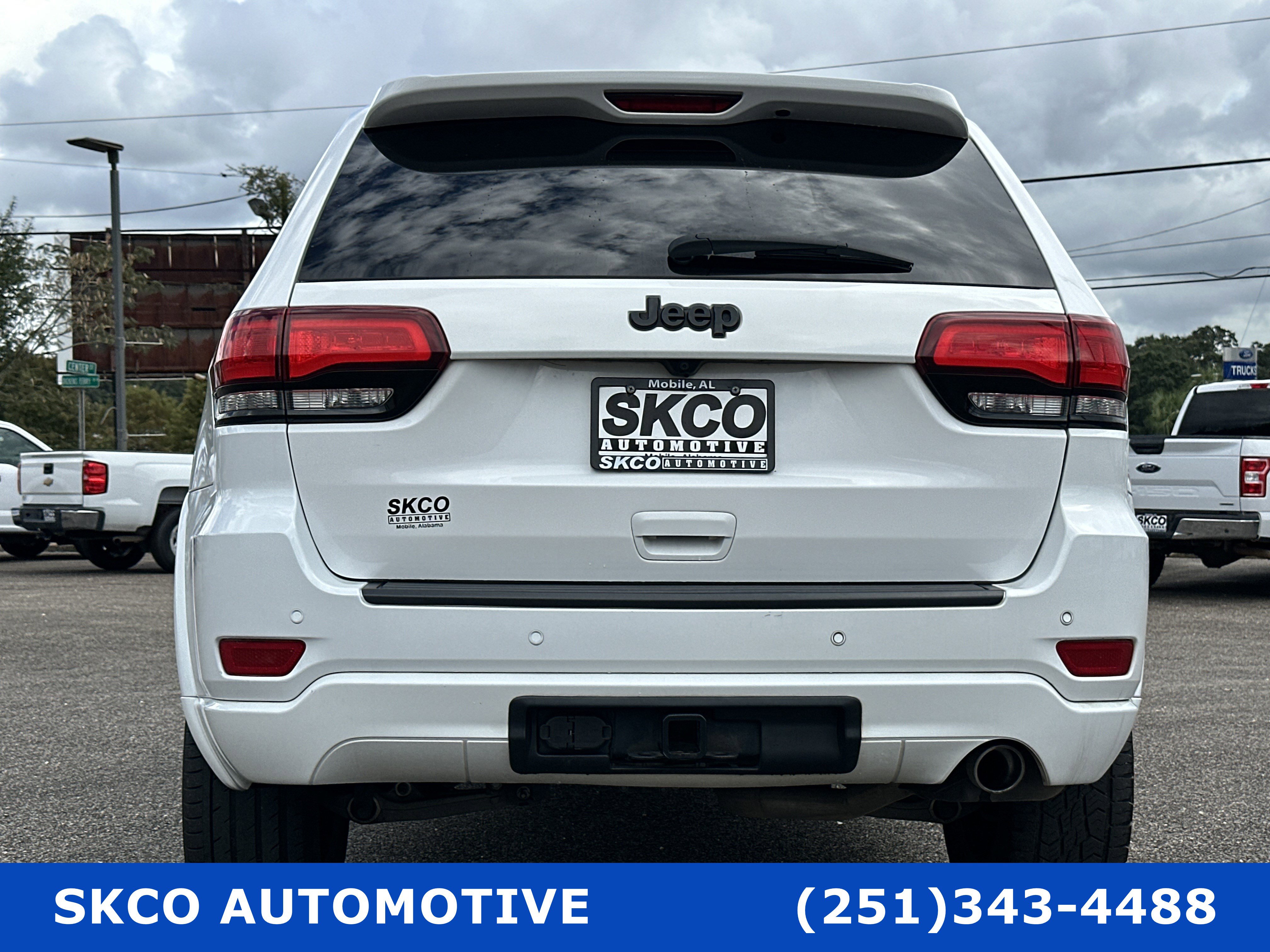 Used 2020 Jeep Grand Cherokee Altitude image 4