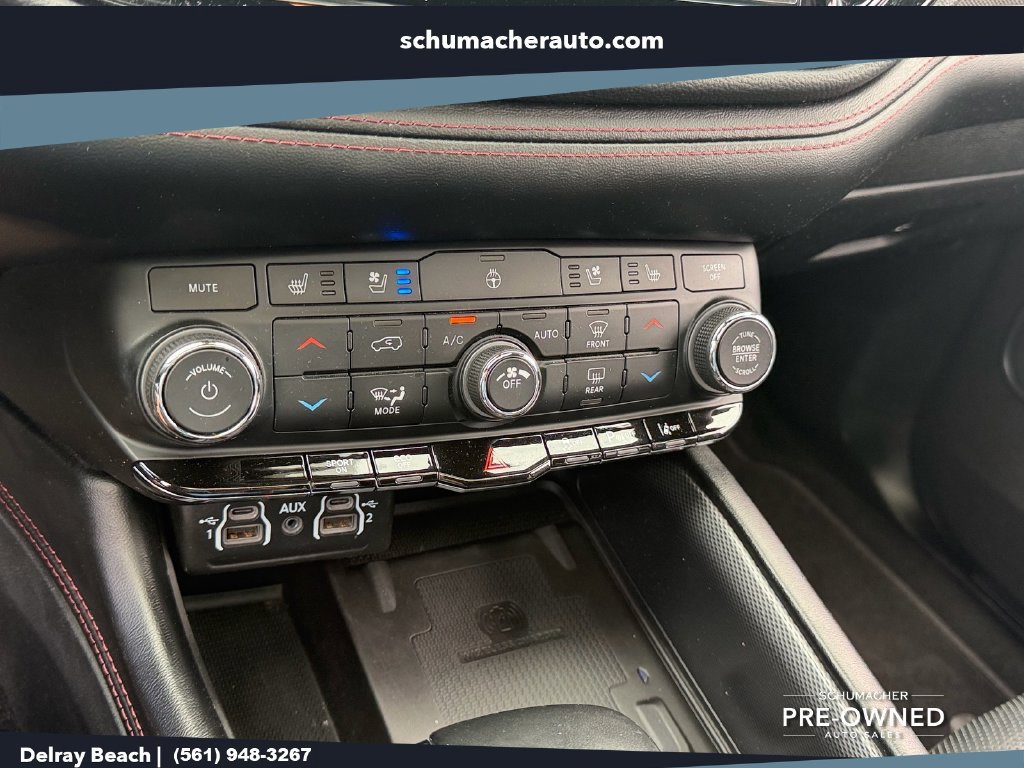 Used 2021 Dodge Durango R/T w/ Technology Group AWD/4WD image 23