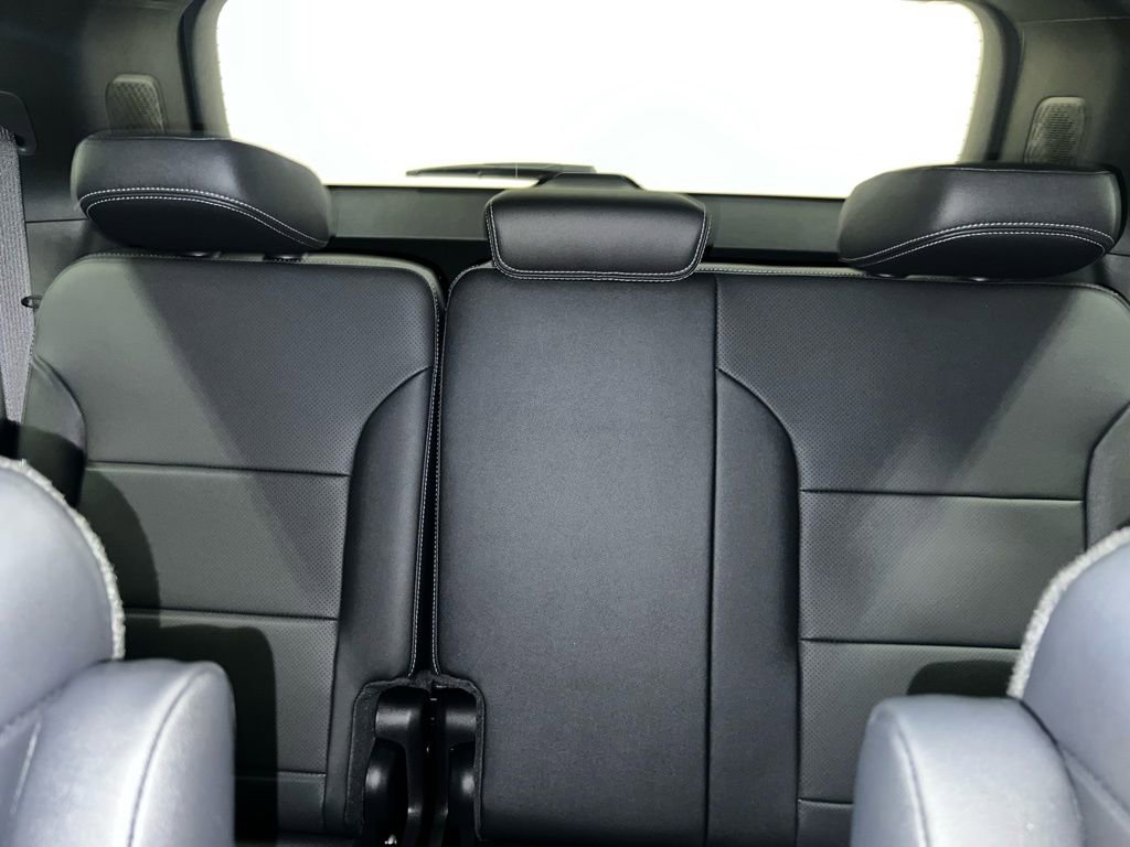 New 2026 Chevrolet Traverse LT w/ Midnight/Sport Edition image 31