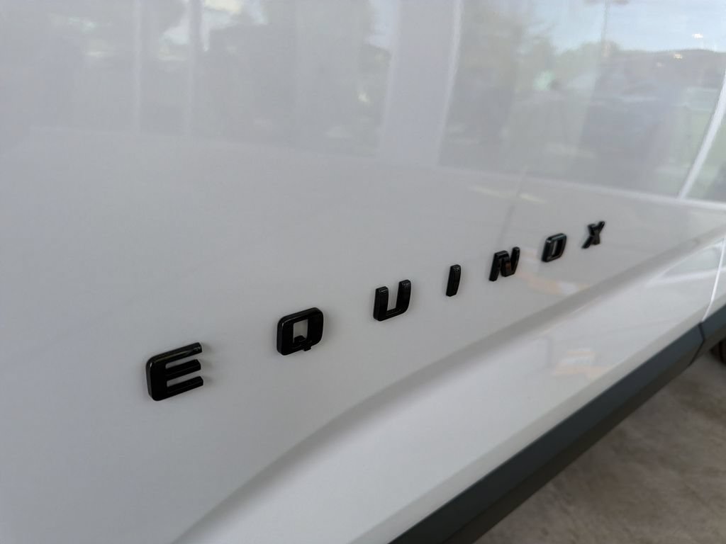 New 2027 Chevrolet Equinox RS w/ Convenience Package III AWD/4WD image 33