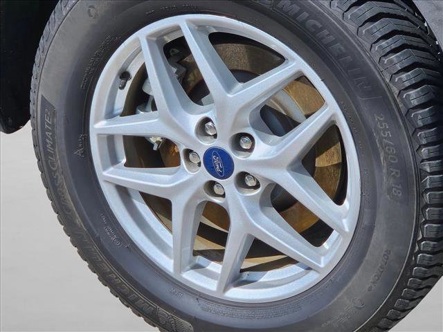 Used 2022 Ford Edge SEL w/ Convenience Package image 5