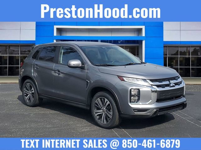 Used 2022 Mitsubishi Outlander Sport SE image 1