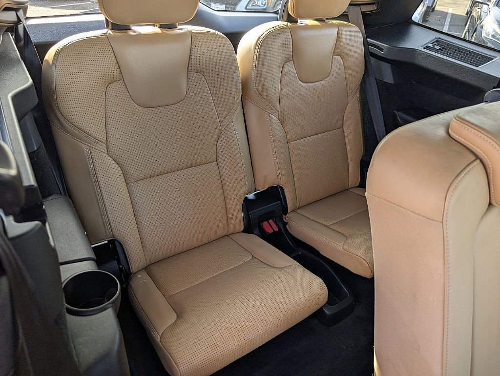 Used 2017 Volvo XC90 T6 Inscription w/ Vision Package image 20