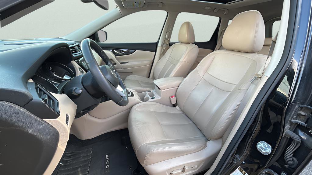 Used 2017 Nissan Rogue SL w/ SL Premium Package image 29