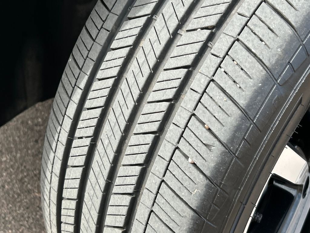 Used 2023 Volkswagen Atlas SEL image 30