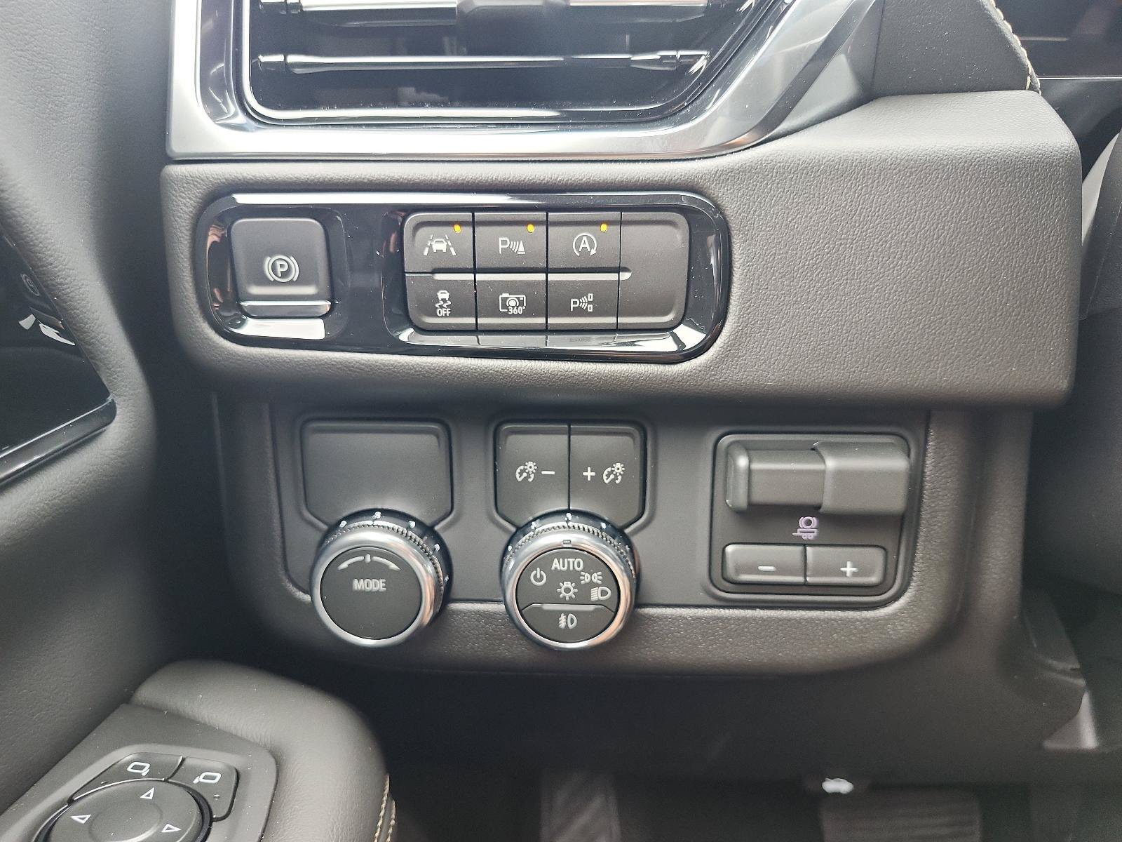 New 2026 GMC Yukon XL Elevation w/ Elevation Premium Package RWD image 25