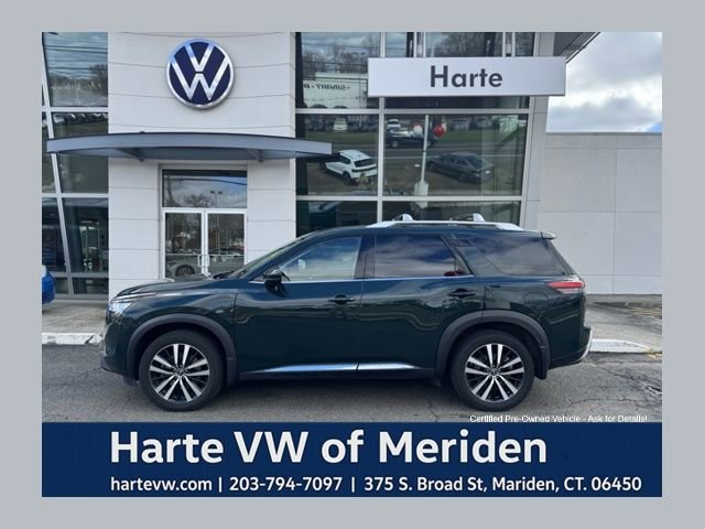 Used 2023 Nissan Pathfinder Platinum AWD/4WD image 1