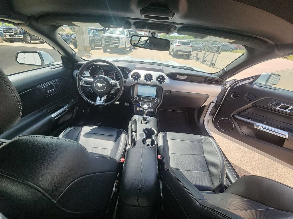Used 2016 Ford Mustang Premium w/ Pony Package RWD image 10