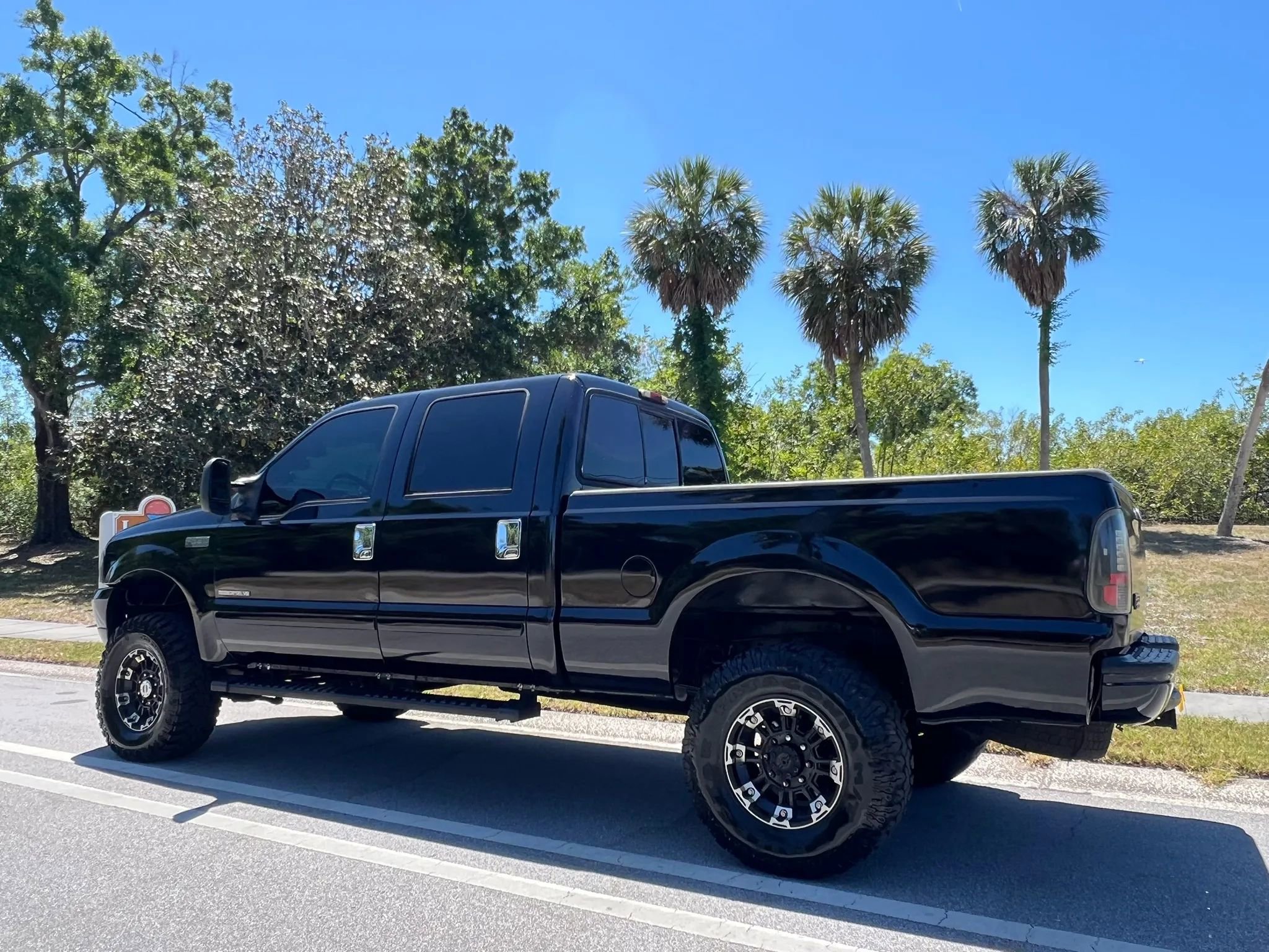 Used 2002 Ford F250 4x4 Crew Cab Super Duty image 11