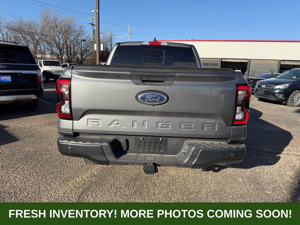 Used 2025 Ford Ranger Lariat w/ FX4 Off-Road Package image 7
