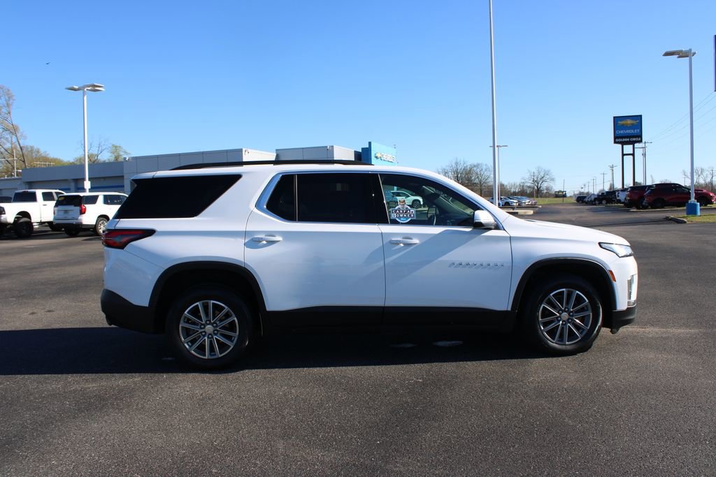 Used 2023 Chevrolet Traverse LT image 11