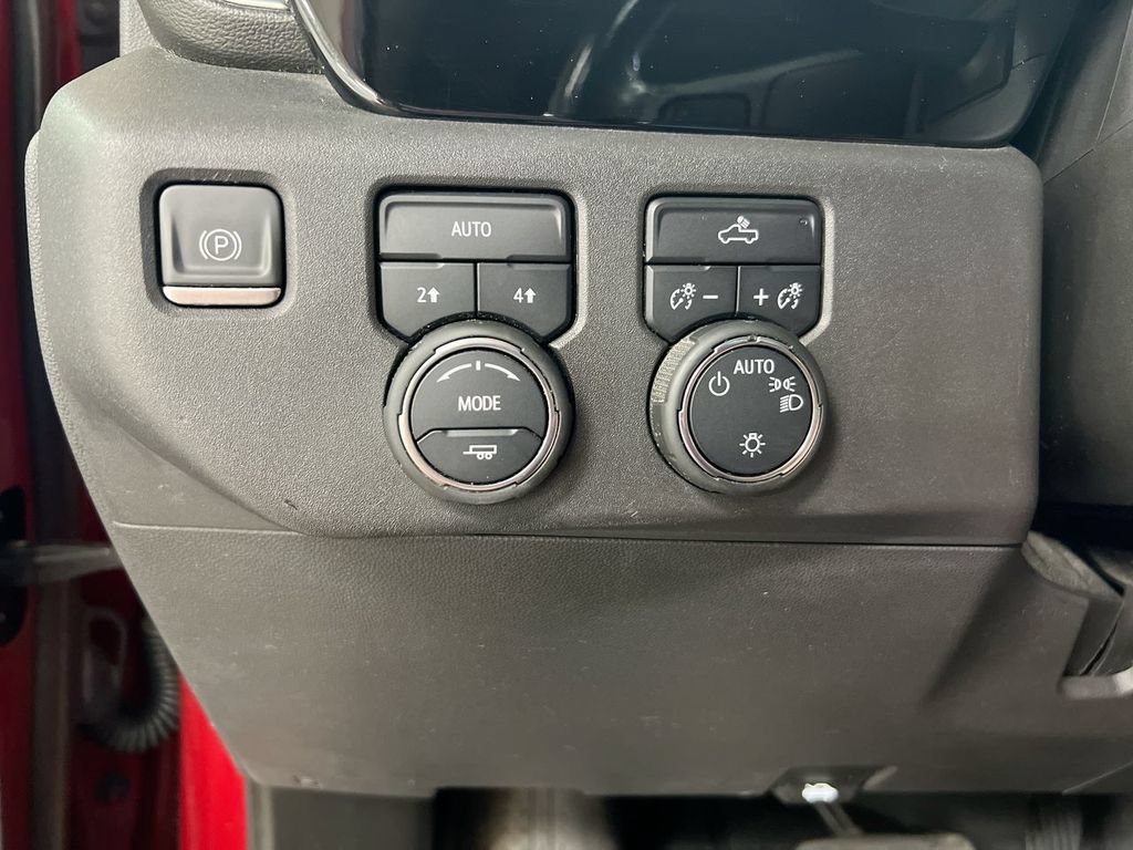 Used 2022 Chevrolet Silverado 1500 LT w/ Protection Package AWD/4WD image 19