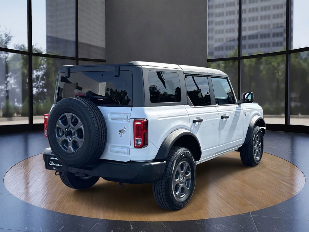 Used 2025 Ford Bronco Big Bend image 3
