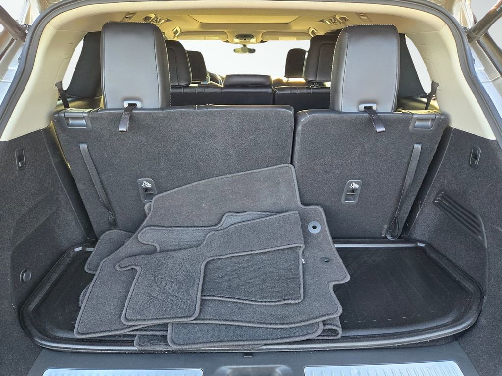 Used 2023 INFINITI QX60 Luxe w/ Cargo Package image 9