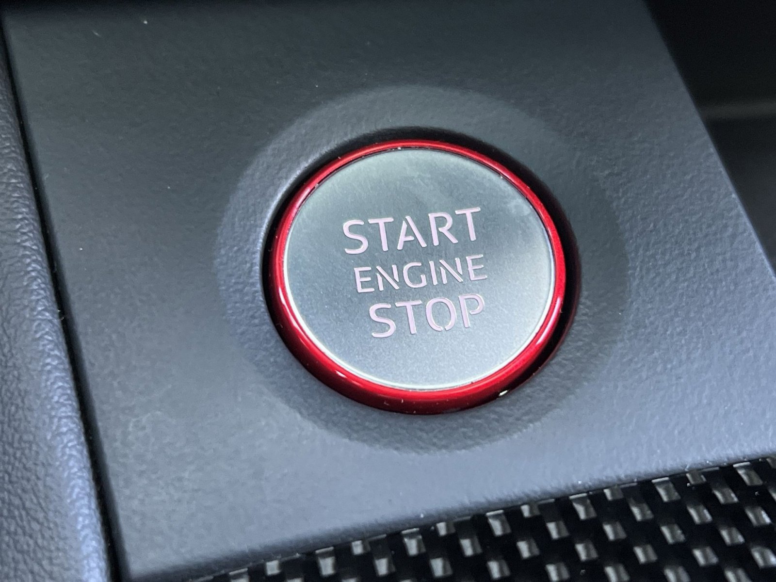 Used 2023 Audi SQ5 Premium Plus w/ Premium Plus Package image 31