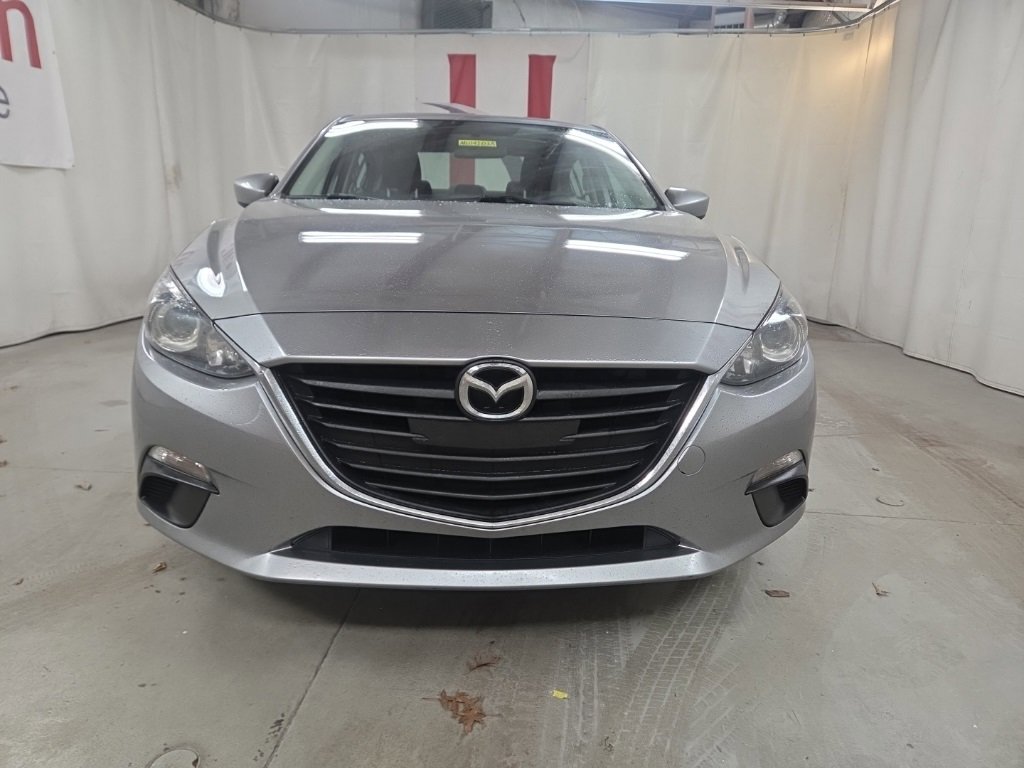 Used 2015 MAZDA MAZDA3 i Sport image 2