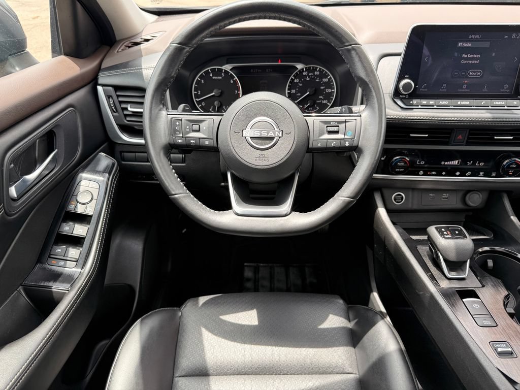 Used 2023 Nissan Rogue SV w/ SV Premium B Package FWD image 34
