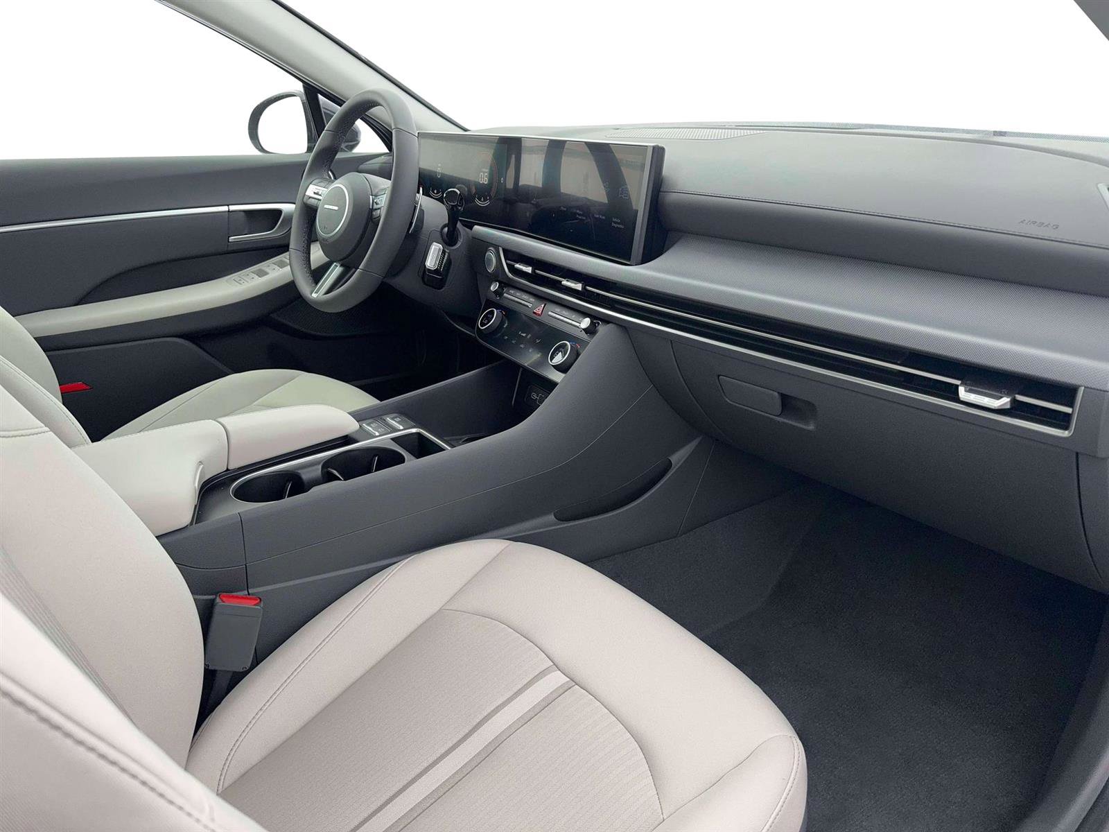 New 2026 Hyundai Sonata SEL AWD/4WD image 15