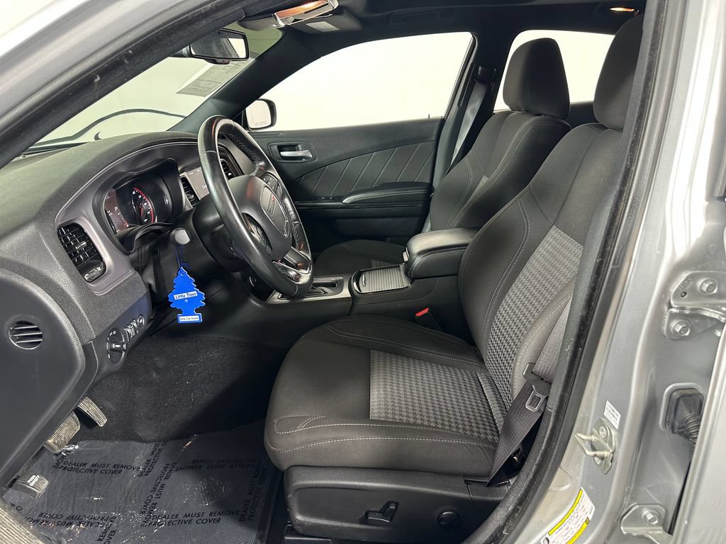 Used 2023 Dodge Charger SXT w/ Blacktop Special Edition AWD/4WD image 15