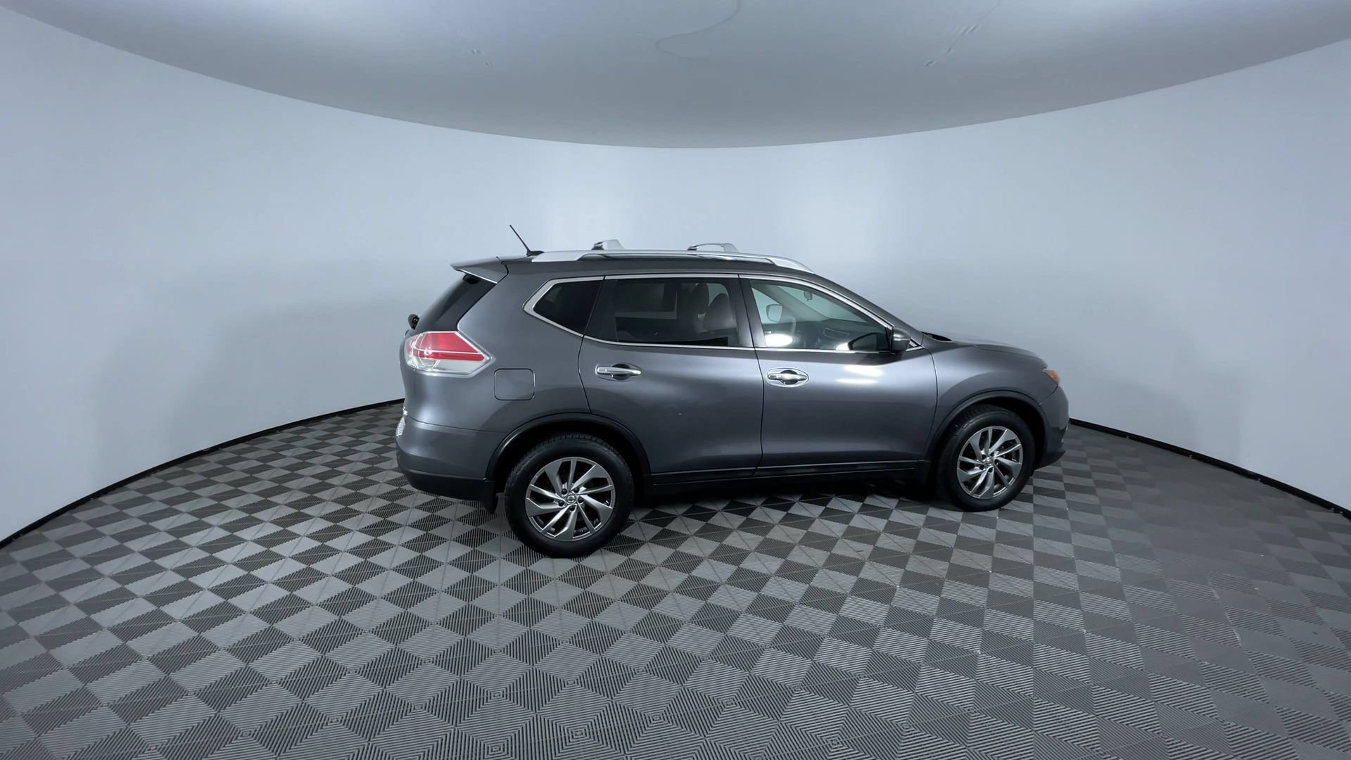 Used 2015 Nissan Rogue SL w/ SL Premium Package AWD/4WD image 9