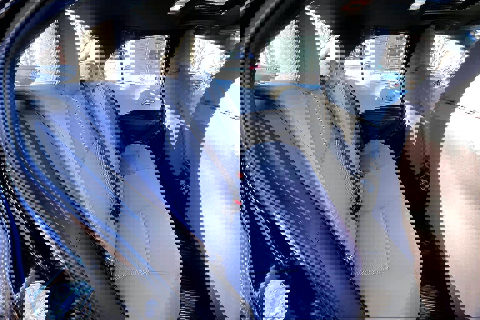 Certified 2023 Toyota Corolla SE w/ SE Premium Package image 19