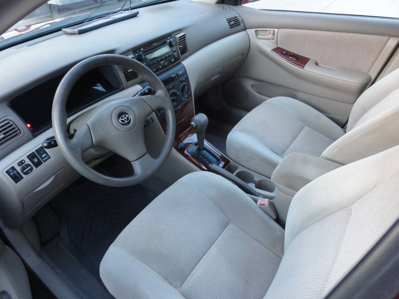 Used 2008 Toyota Corolla LE FWD image 25