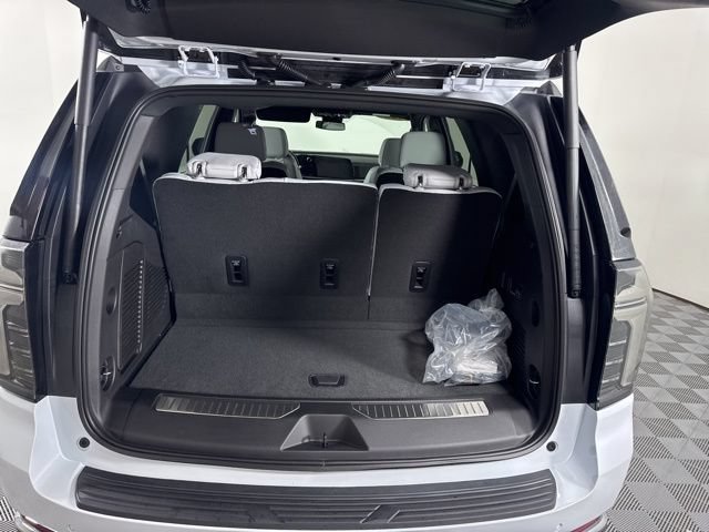 New 2026 Chevrolet Tahoe Premier w/ Sun And Tow Package AWD/4WD image 14