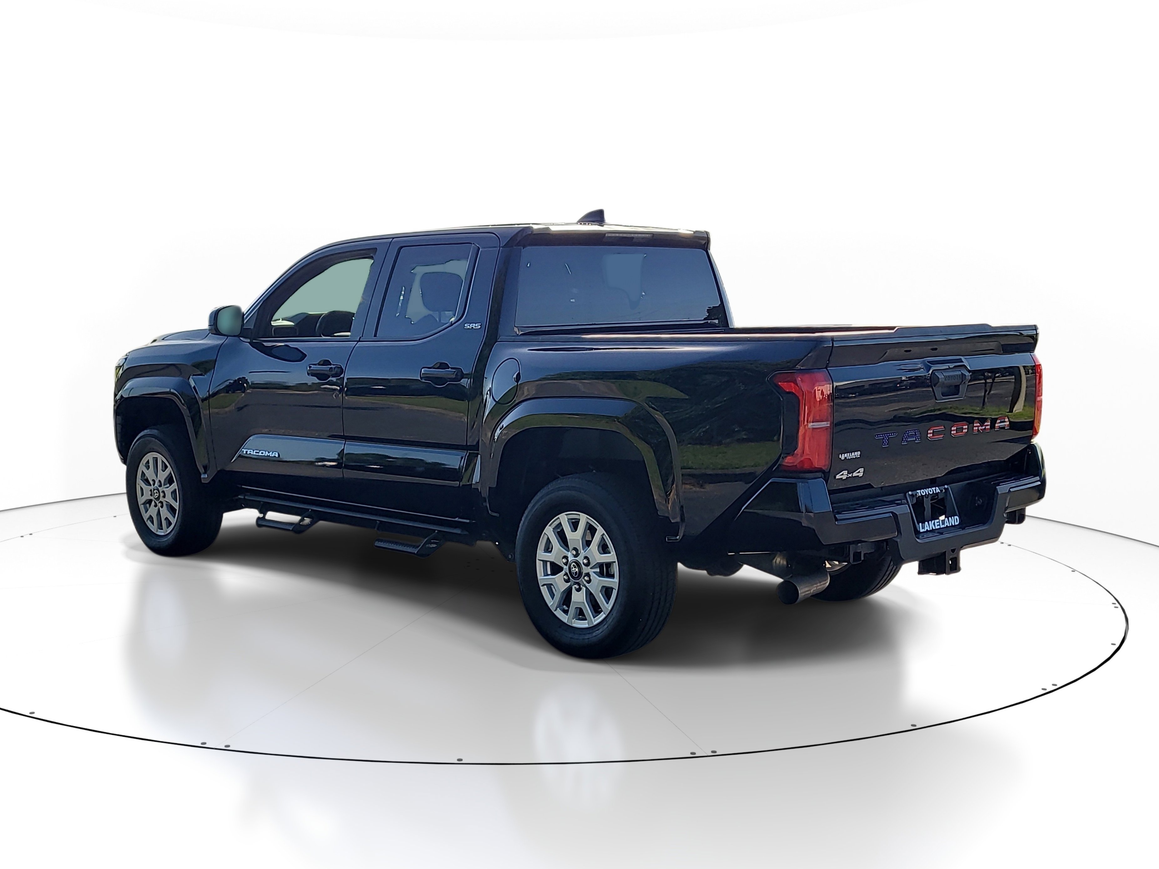 Certified 2024 Toyota Tacoma SR5 image 5