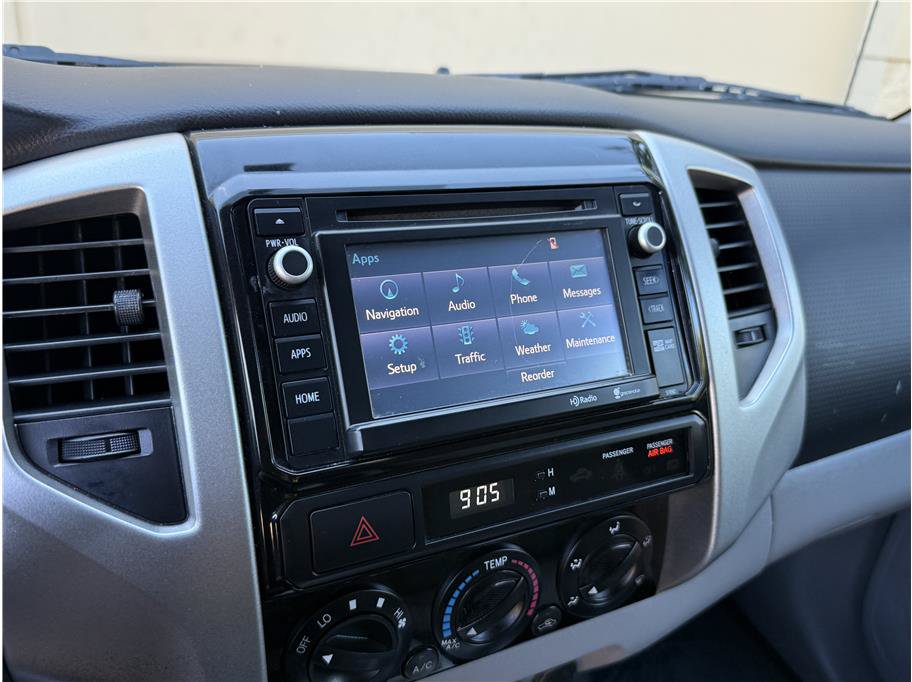 Used 2014 Toyota Tacoma PreRunner w/ SR5 Package RWD image 15