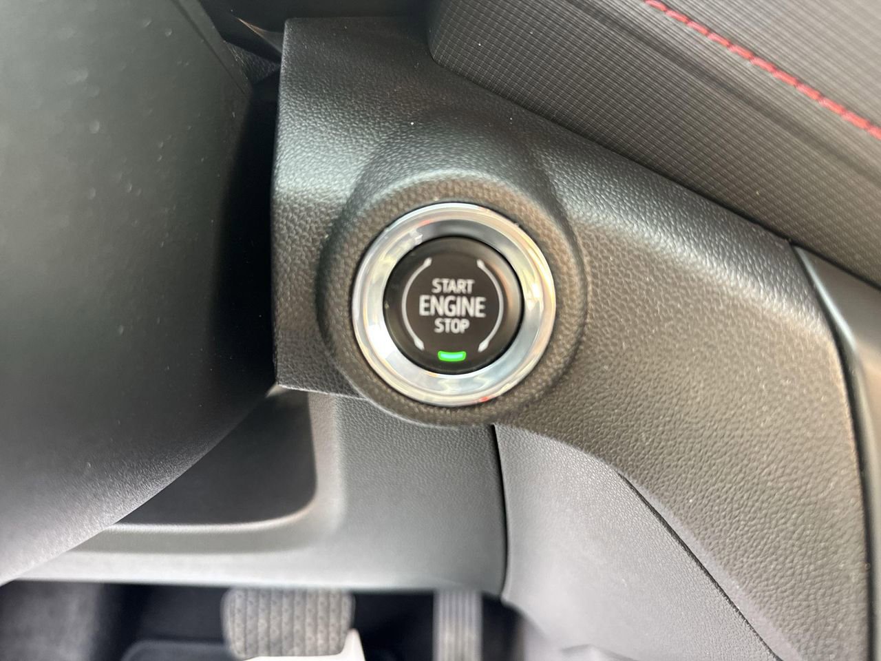 Used 2022 Chevrolet TrailBlazer RS image 17