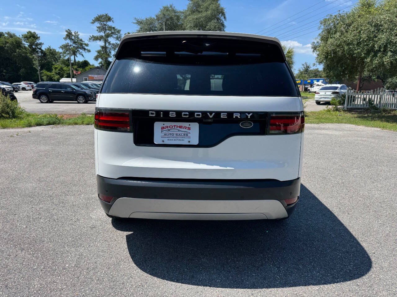 Used 2022 Land Rover Discovery S AWD/4WD image 32