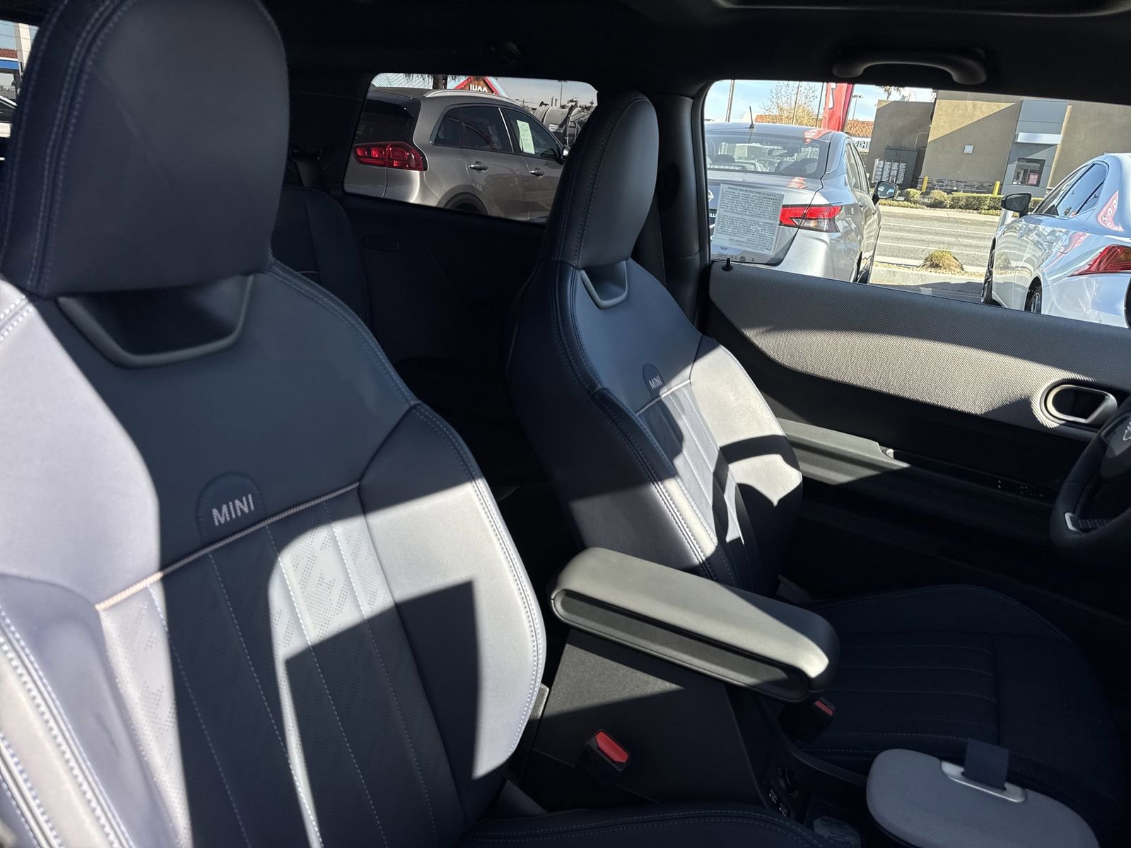 Used 2025 MINI Cooper S image 25