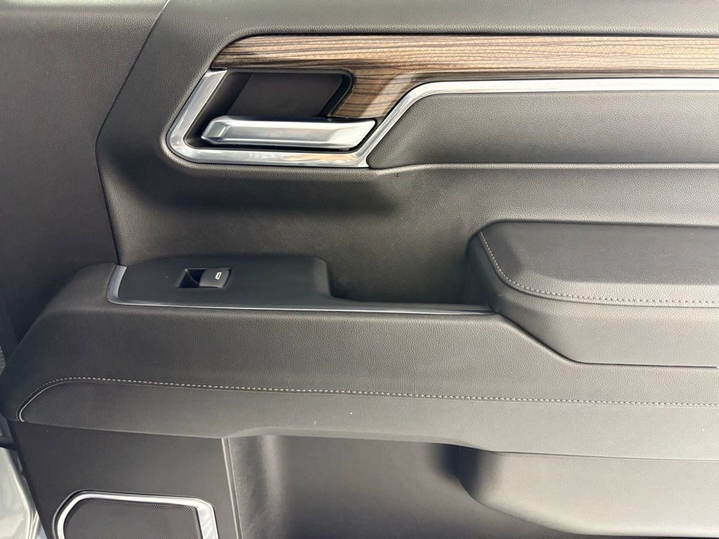 Used 2024 Chevrolet Silverado 1500 LT Trail Boss image 18