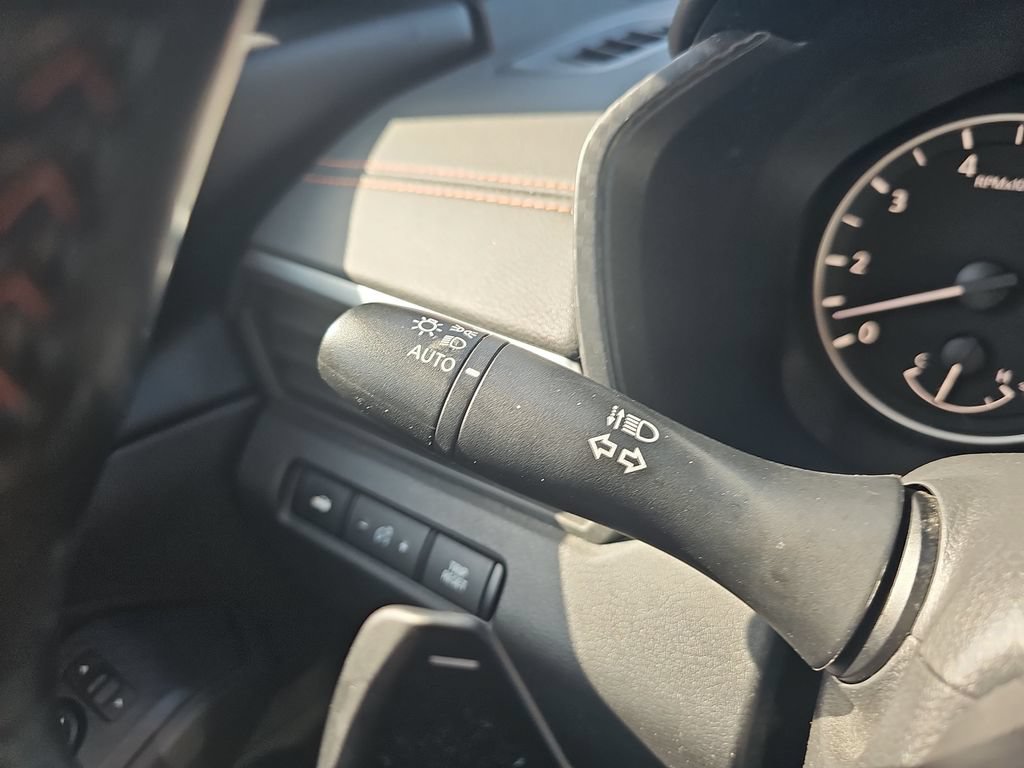 Used 2019 Nissan Altima 2.5 SR FWD image 33