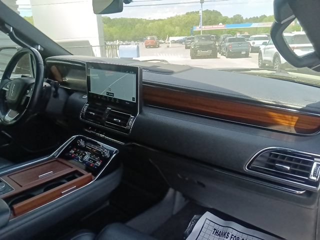 Used 2024 Lincoln Navigator Reserve AWD/4WD image 39
