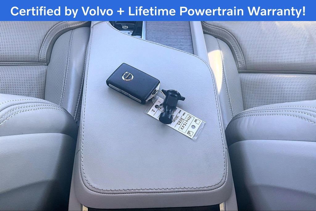 Used 2023 Volvo XC90 T8 Ultimate w/ Protection Package Premier image 14