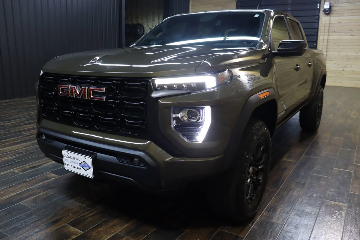 Used 2023 GMC Canyon Elevation w/ Convenience Package AWD/4WD image 6