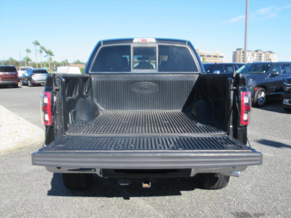 Used 2014 Ford F150 Lariat w/ Lariat Chrome Package image 6