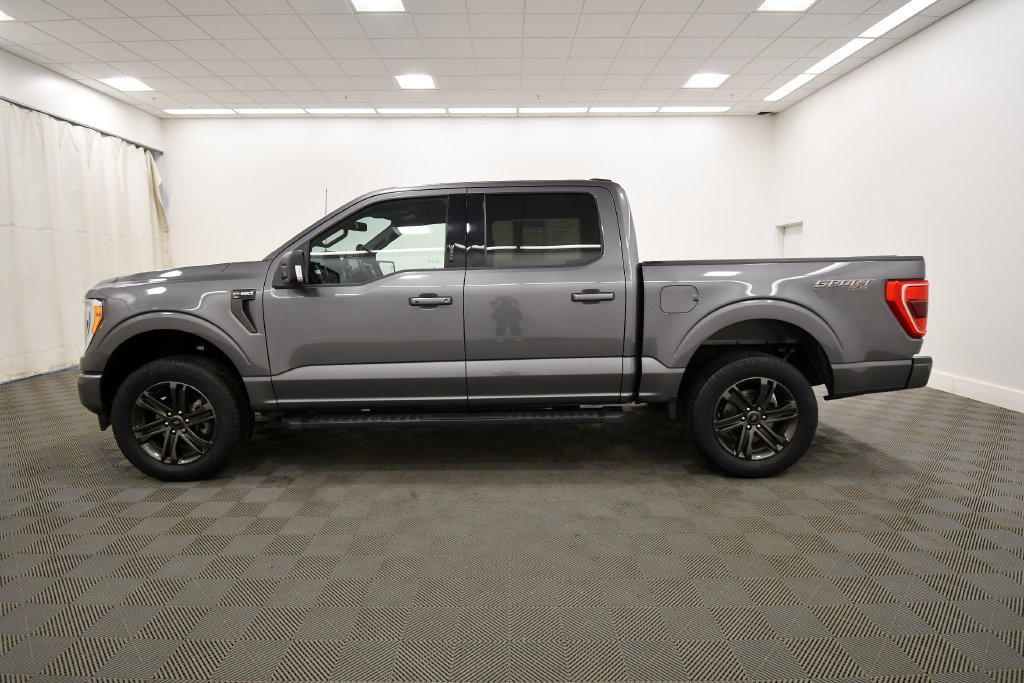 Used 2022 Ford F150 XLT w/ Equipment Group 302A High AWD/4WD image 4