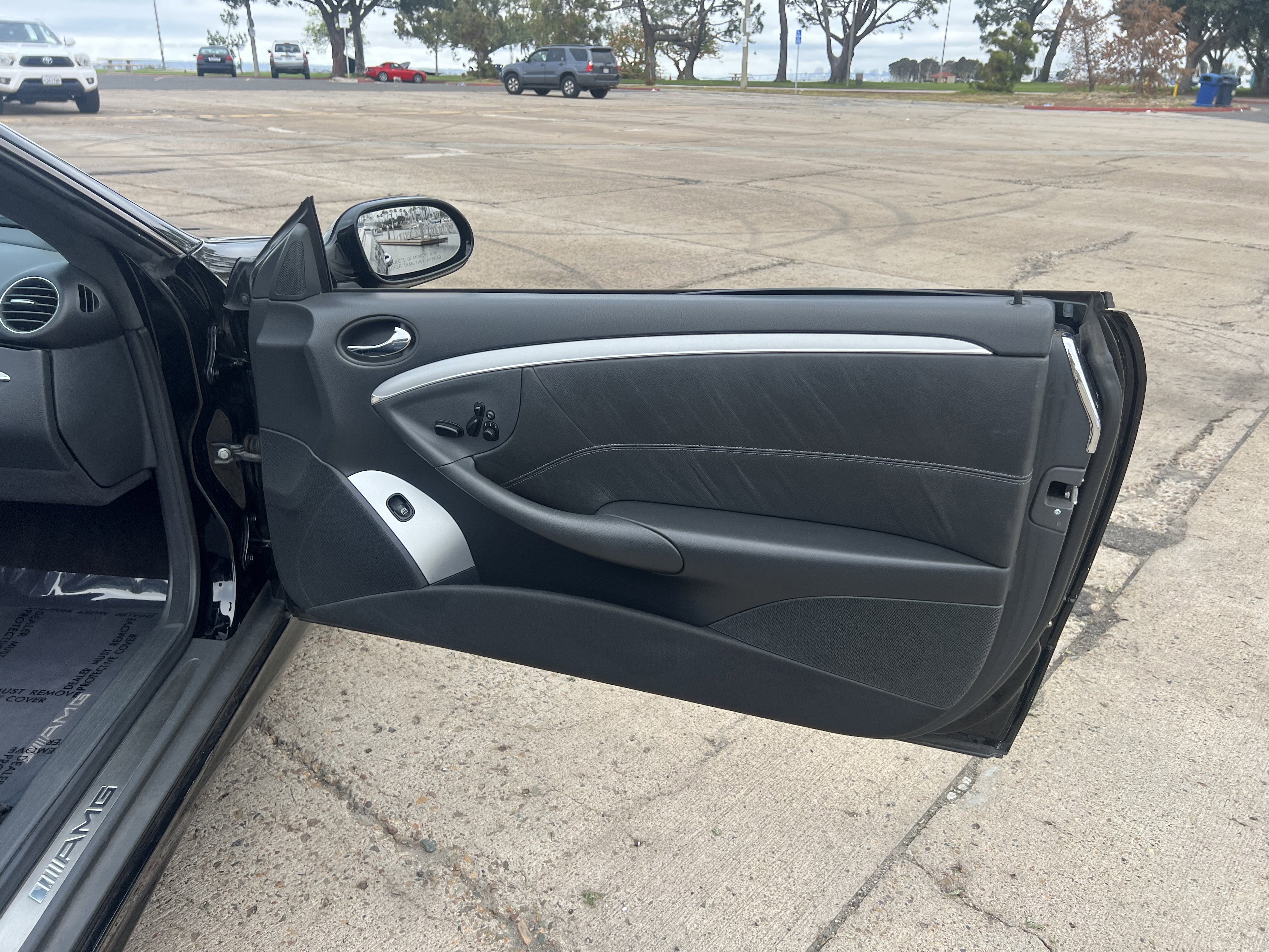 Used 2005 Mercedes-Benz CLK 55 AMG Cabriolet image 44