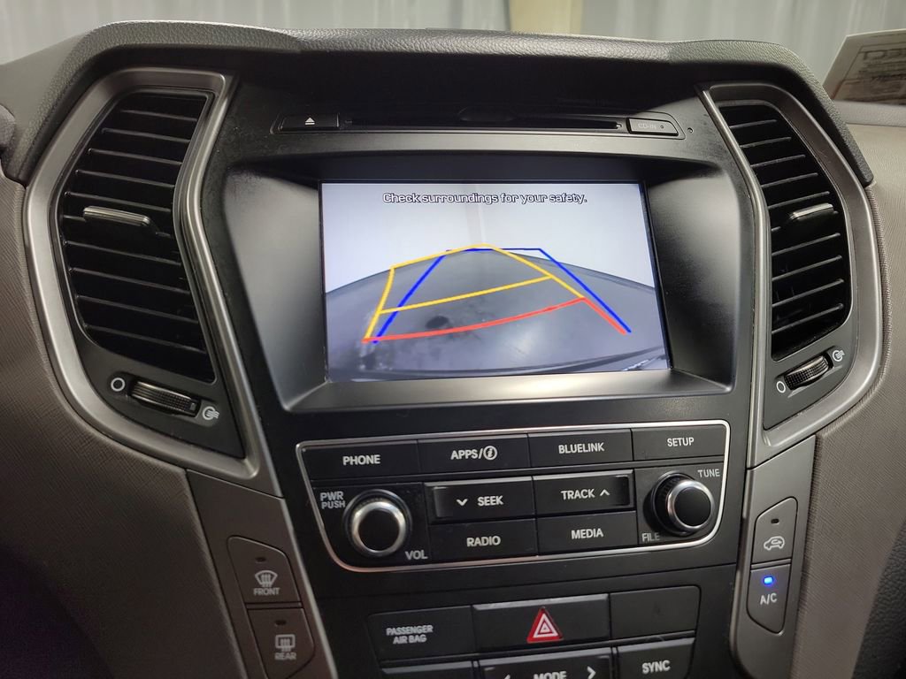 Used 2017 Hyundai Santa Fe Sport image 17