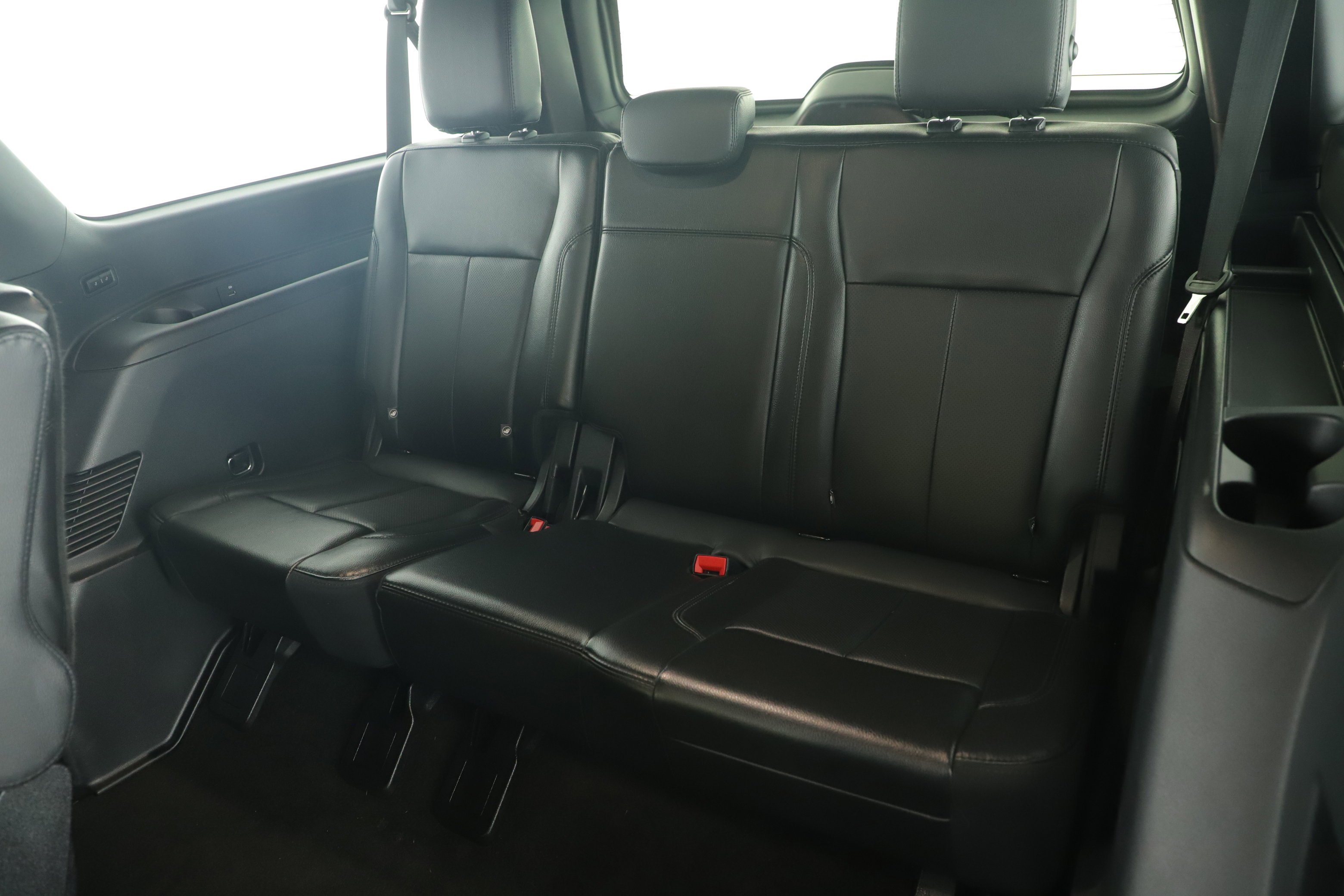 Used 2020 Ford Expedition Max XLT w/ Equipment Group 202A image 26