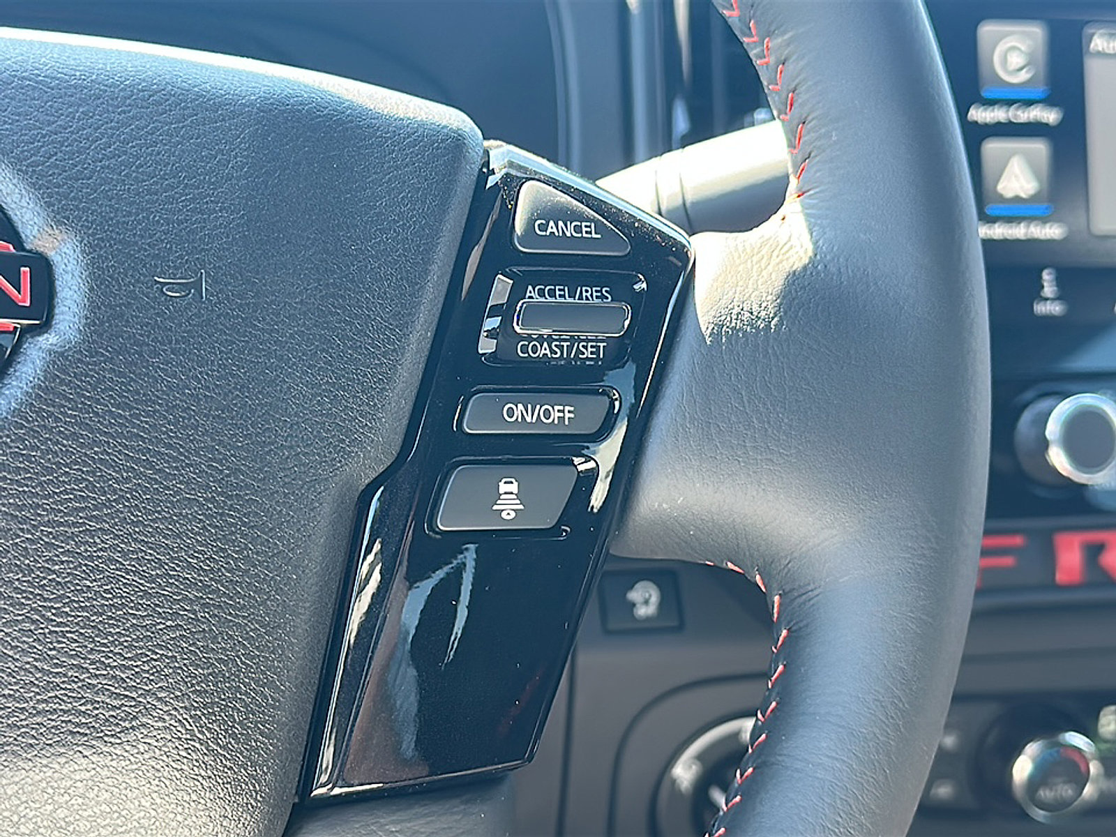 New 2026 Nissan Frontier PRO-4X w/ Pro-4x Convenience Package image 17