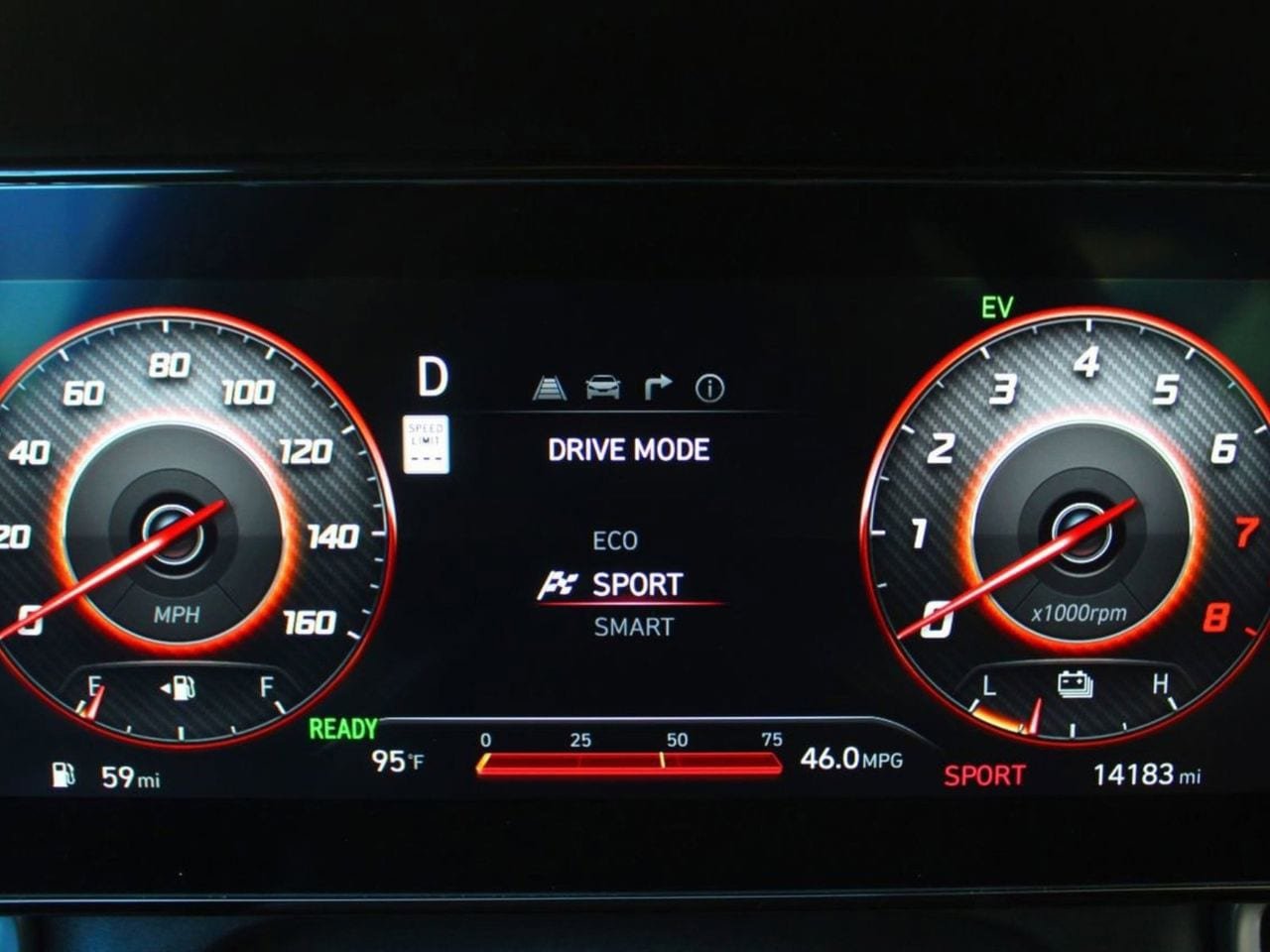 Used 2025 Hyundai Elantra Limited FWD image 29