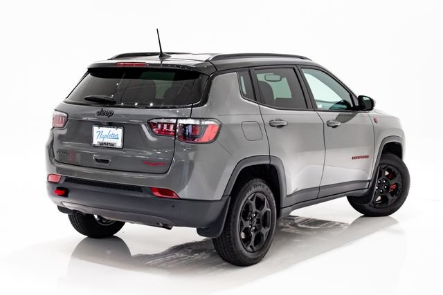 Used 2023 Jeep Compass Trailhawk AWD/4WD image 29