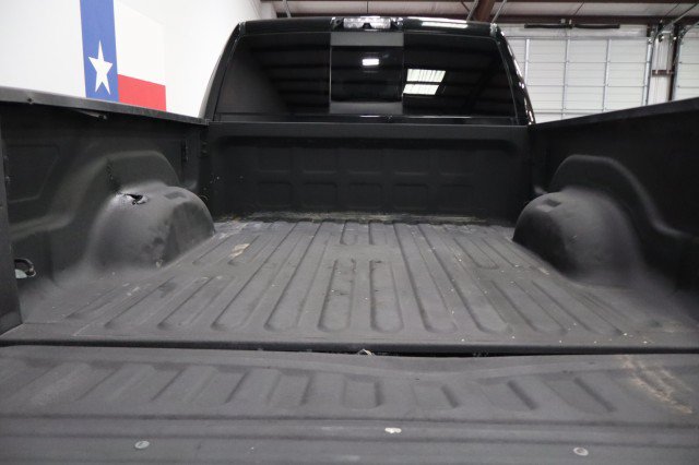 Used 2019 RAM 2500 Laramie w/ Black Appearance Package AWD/4WD image 35